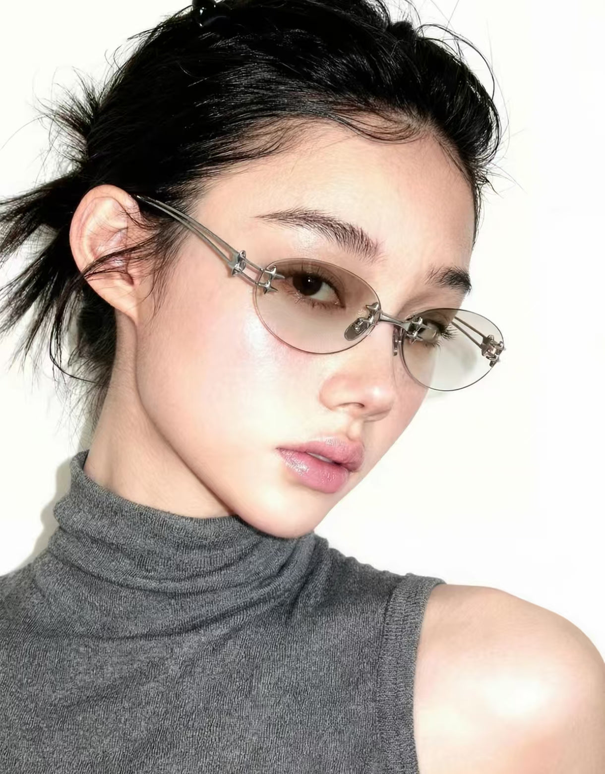 Y2K Women’s Luxury Rimless Small Oval UV400 Sunglasses