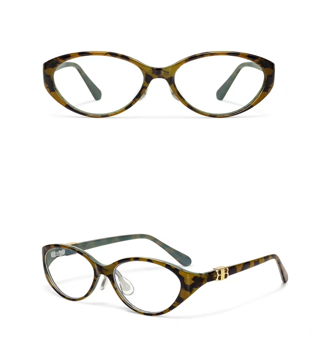 Tortoise Shell women's TR90 oval cat-eye glasses, original front-and-45-degree composite detail