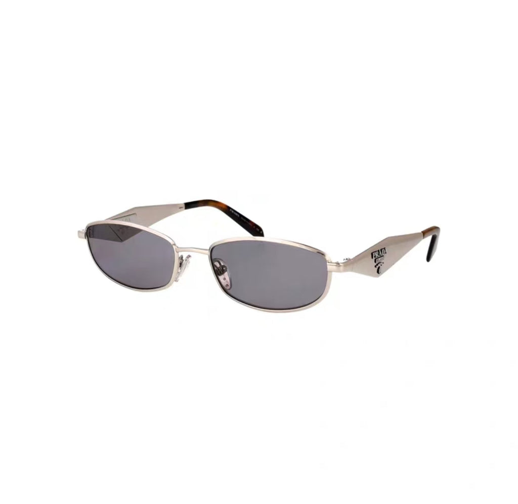 women metal geometric sunglasses, 45-degree view