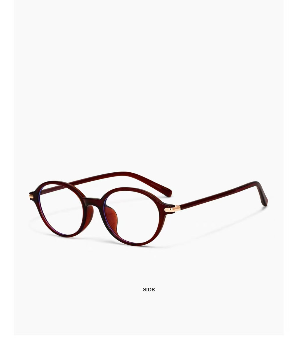 Women’s Retro Geek Chic Ultra-Light Small Oval Black Frame Glasses