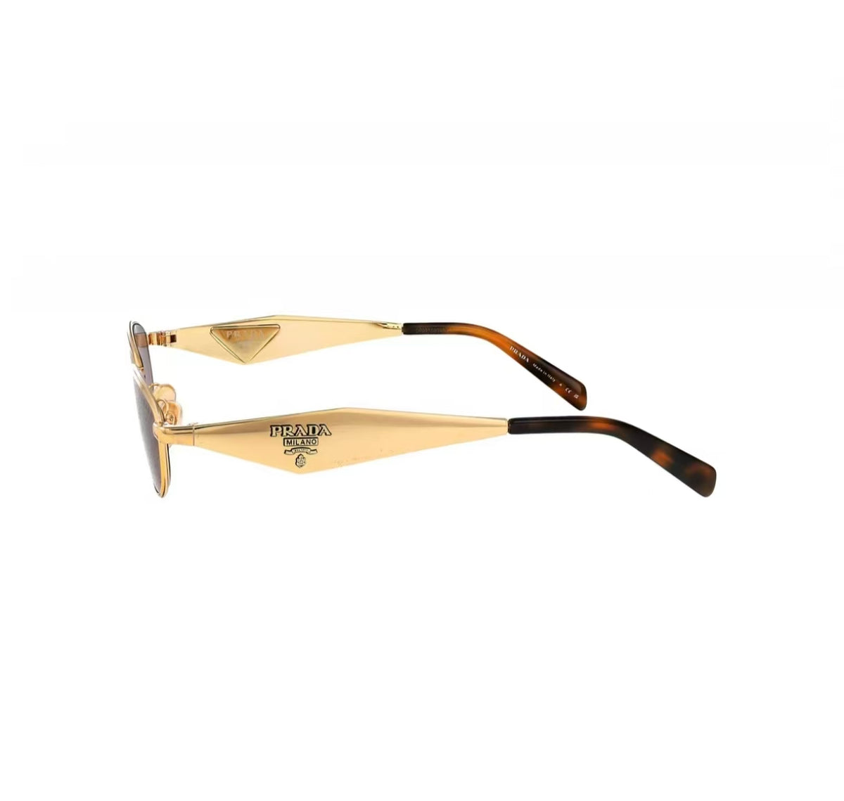 women metal oval sunglasses, side view